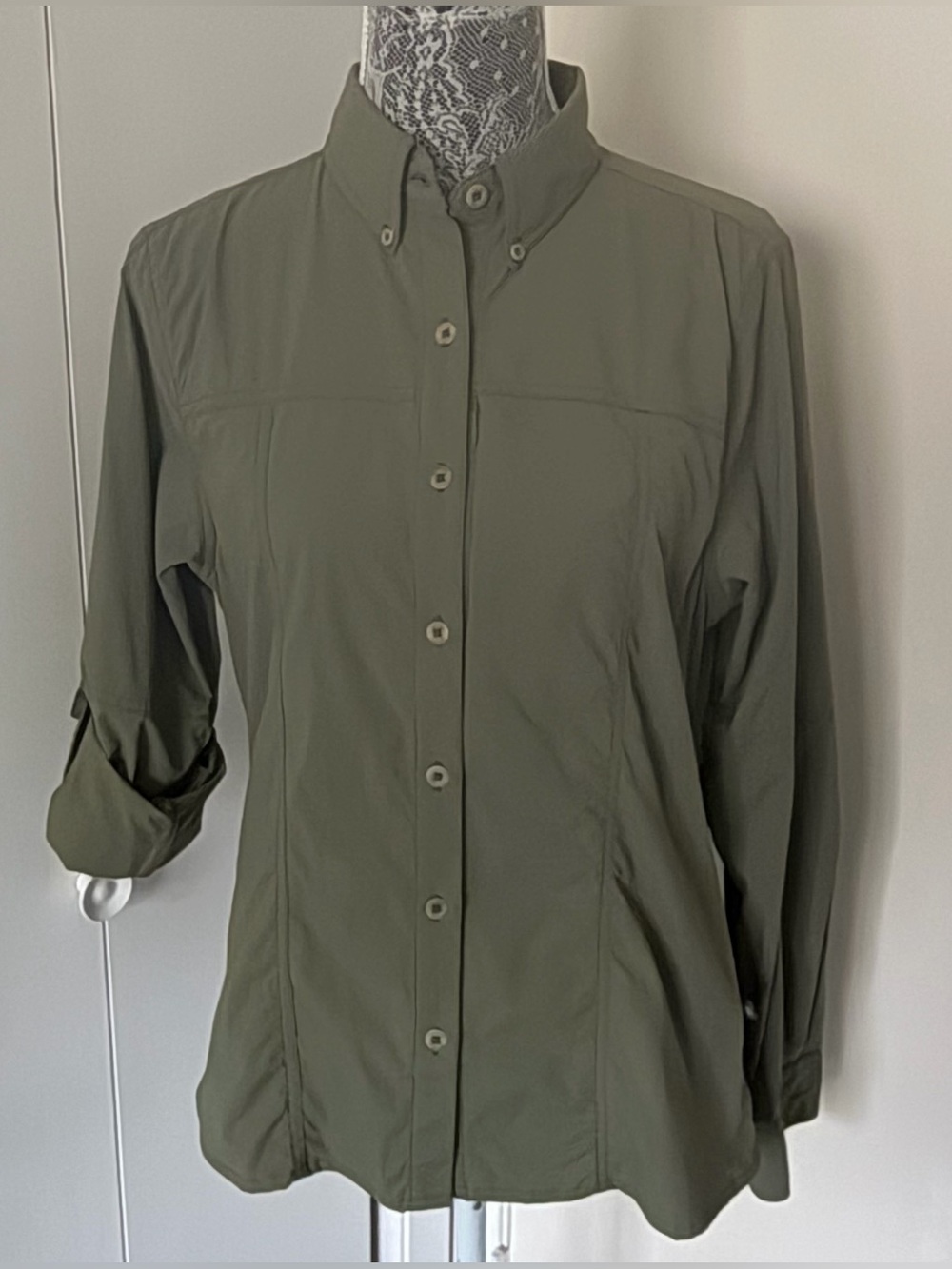 Tatoo Womens Hiking Travel Shirt Large  Roll Tab Ventilated Outdoor Button Up